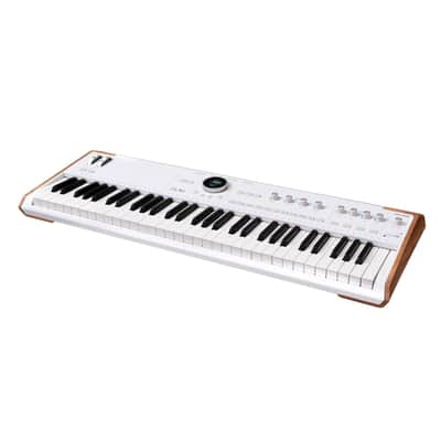 Arturia - Astrolab 61-Note Semi-Weighted Keyboard With Piano-size Keys & Aftertouch image 3