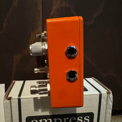 Empress Tremolo 2 2010s - Orange - With box and papers! image 3