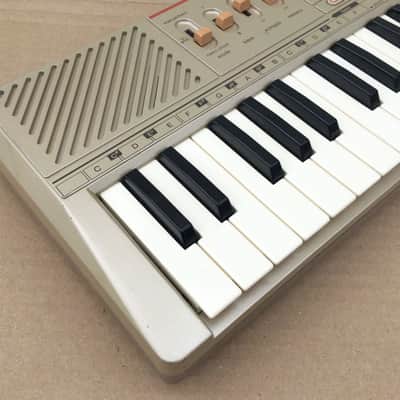 Casio Casiotone MT-46 Vintage Synthesizer Keyboard image 2