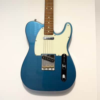 Fender Vintera ‘60s Telecaster – Lake Placid Blue w/ Fender Hard Case image 1
