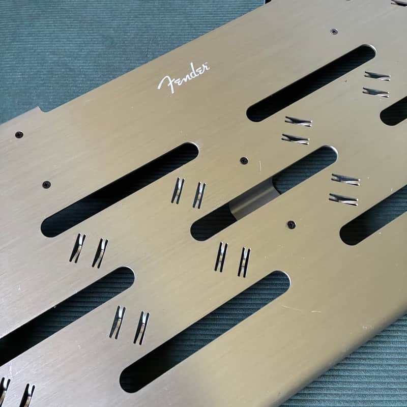 Fender Professional Pedal Board - Medium 2020 - Present - Black image 1