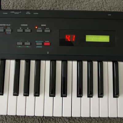 Yamaha SY35 Synthesizer image 7