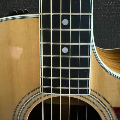 Taylor 414ce 2010 - Natural image 14