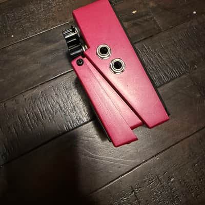 Boss DM-2W Delay Waza Craft 2015 - Present - Pink image 2