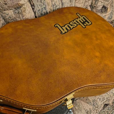Gibson J-45 Studio Walnut image 4