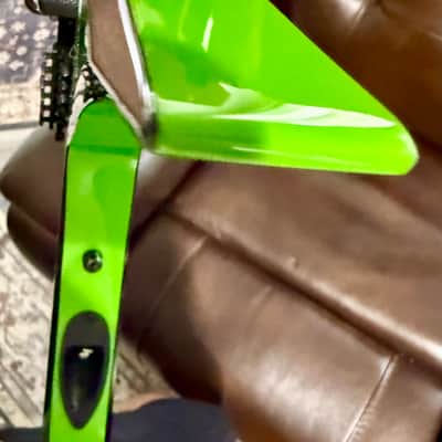 Jackson X Series KVXMG King V with Laurel Fretboard 2020 - Present - Slime Green with Black Bevels image 14
