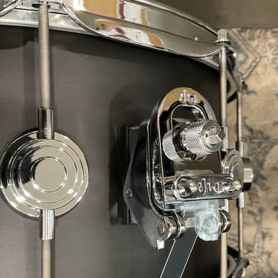 DW Collectors series maple - X2 Ebony stain image 2