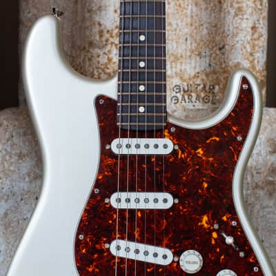 2004 Fender USA American Standard Stratocaster Shoreline Silver Tortoiseshell - Custom Shop pickups image 14