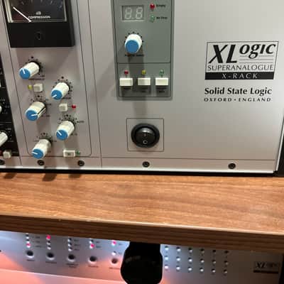 SSL X-Rack (2x VHD Input Module XR627, 2x EQ Module (xr625), 2x EQ Module (xr425), Stereo Bus Compressor Module (xr626)) image 4