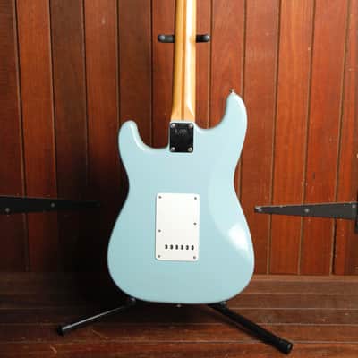 Fender Classic Player '60s Stratocaster Sonic Blue Electric Guitar 2006 Pre-Owned image 14