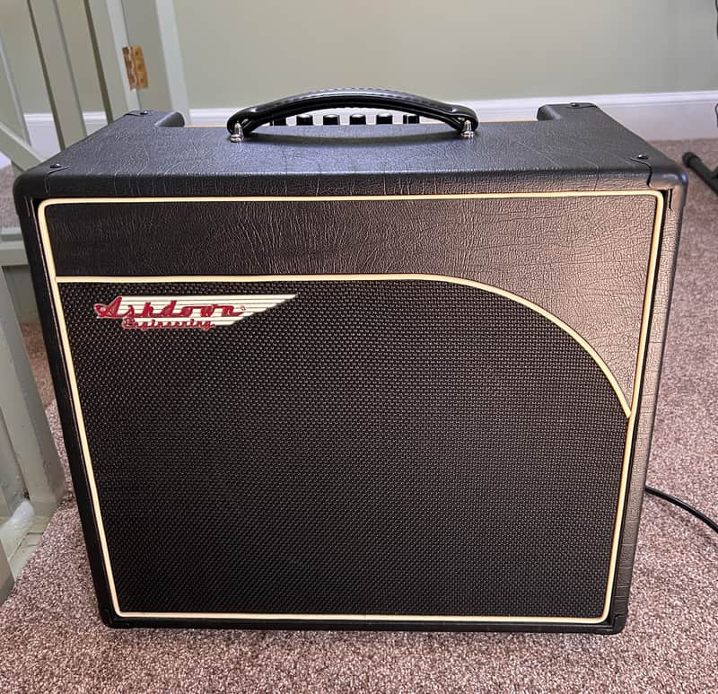 Ashdown AGM-5C 5-Watt 1x12" Guitar Combo