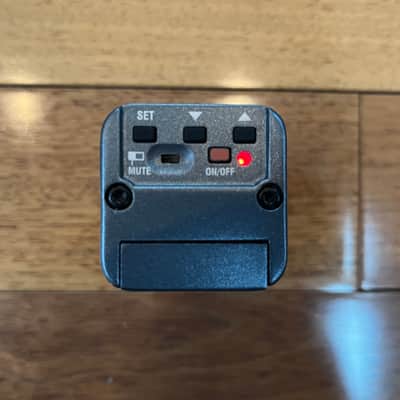 Sennheiser SKP 100 G4 Plug-On Transmitter for Dynamic Microphones A Frequency image 4
