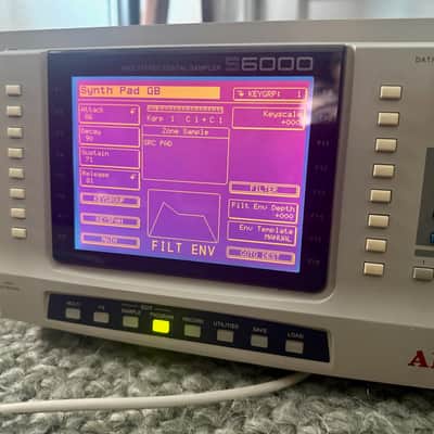 Akai S6000 MIDI Stereo Digital Sampler 1999 - White image 10