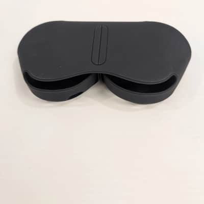 Apple AirPods Max image 9