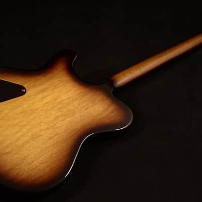 Nik Huber Redwood with Exceptional 1 Piece Quilted Top 2006 Tiger Eye image 5