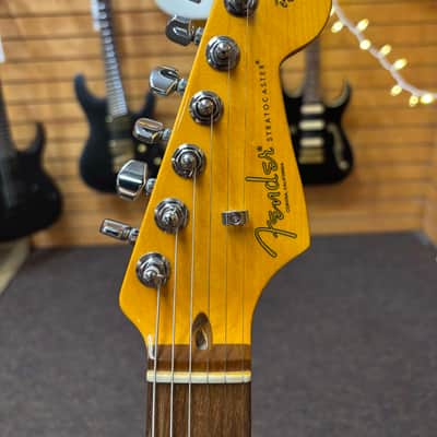 Fender American Pro II Stratocaster, 2023, Miami Blue with Hardshell Case image 2