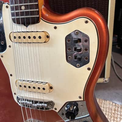 Fender Jaguar 1965 - candy apple red - VIDEO image 14