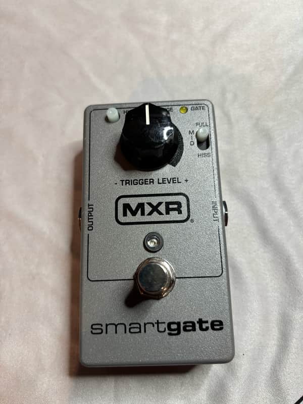 MXR M135 Smart Gate 2004 - Present - Gray image 1