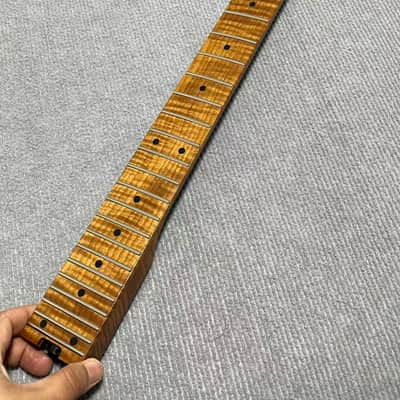Banana head floyd rose nut stainless steel 24 frets Sickle head roasted flame Maple guitar neck 25.5inch hole 10mm Lock nut Satin image 1