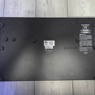 Line 6 Helix Floor Guitar Amp Modeler and Effects Processor & Line 6 Helix Bag imagen 4