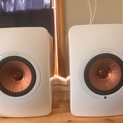 KEF LS50 Wireless - White image 1