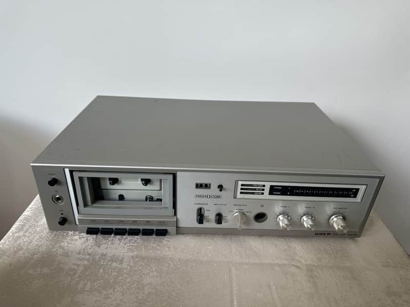 Uher CG 325 Kassettendeck Tape Deck image 1