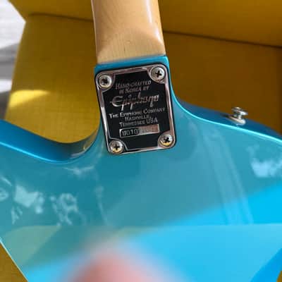 Epiphone Slasher 2001 RARE Metallic Blue image 9