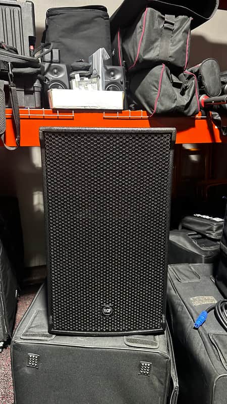 RCF NX 45-A 15" Active Loudspeaker 2022 - Present - Black image 1