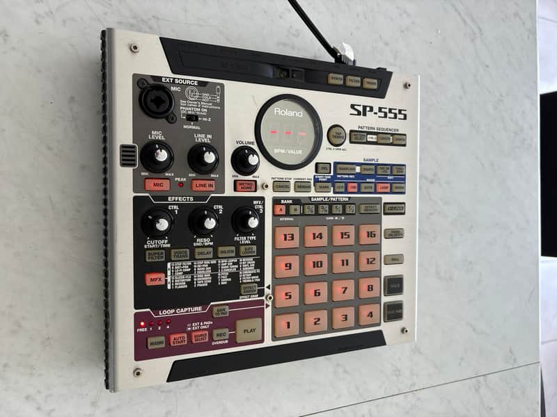 Roland SP-555 Sampler 2007 - 2013 - Gray image 1