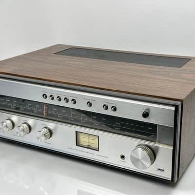 Luxman L&G Solid State Stereo Receiver R-3800 image 1