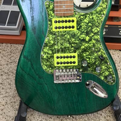 Warmoth Stratocaster 2026 - Green / Gloss Poly image 1