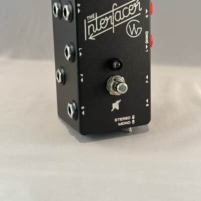 Goodwood Audio The Interfacer with Mono/Stereo Switch 2010s - Black/White image 2
