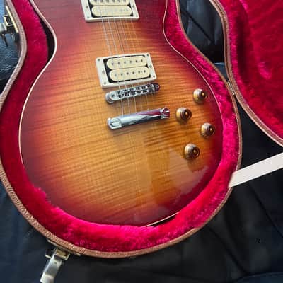 Gibson Les Paul Standard 2017 - Cherry Sunburst **STUNNING** image 5