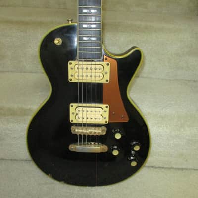 EKO Les Paul Style With Gold Hardware Circa 1970 - Black/Italy image 2