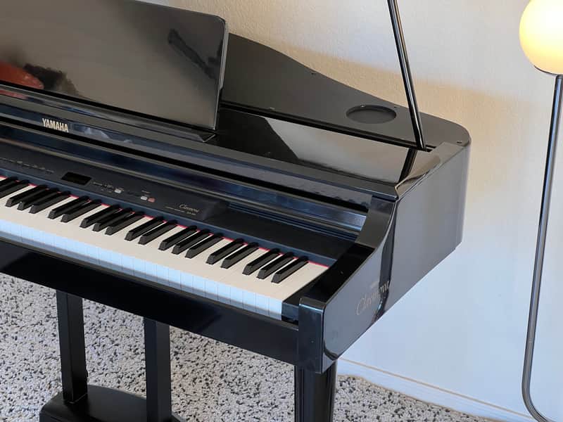 Yamaha Clavinova CLP-555 Black (high gloss) | Reverb