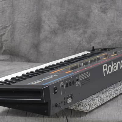 Roland JUNO-106 Programmable Polyphonic Synthesizer in Very Good condition image 14