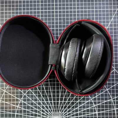 Apple  Beats Studio3 - 2022 - Matte Black w/box image 5