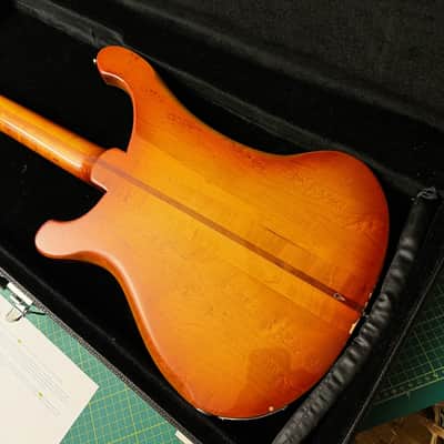 Rickenbacker 4002 1978 Walnut GLO - Collector's Holy Grail - The Pinnacle of RIC Engineering image 15