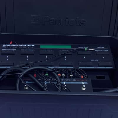 Voodoo Lab Ground Control, Pedal Switcher, Pedal Power, 1/4 snake, On-Stage Pedalboard image 6
