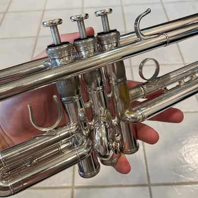 Serviced Yamaha YTR-8335 Xeno Trumpet (Ready to Play) - Excellent Condition - Plays Like a Dream! image 4