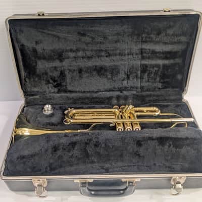 The Selmer Company Bundy Designed by Vincent Bach image 5