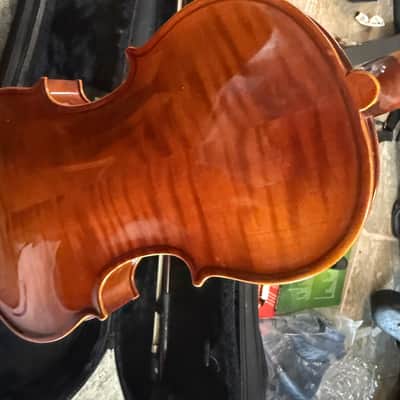 Violin, 4/4 size. with case and bow. image 8
