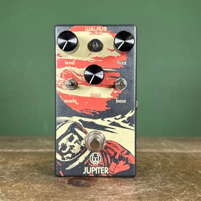 Walrus Audio Jupiter Multi-Clip Fuzz V2 2017 - 2025 - Grey / Red image 2