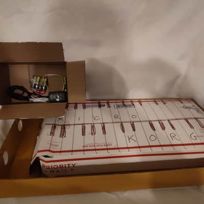 Korg MicroKORG 37-Key Synthesizer/Vocoder 2002 - 2019 - Silver image 7
