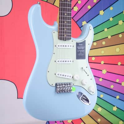 Fender Limited Edition Vintera® II Road Worn® '60s Stratocaster®, Rosewood Fingerboard, Sonic Blue image 4
