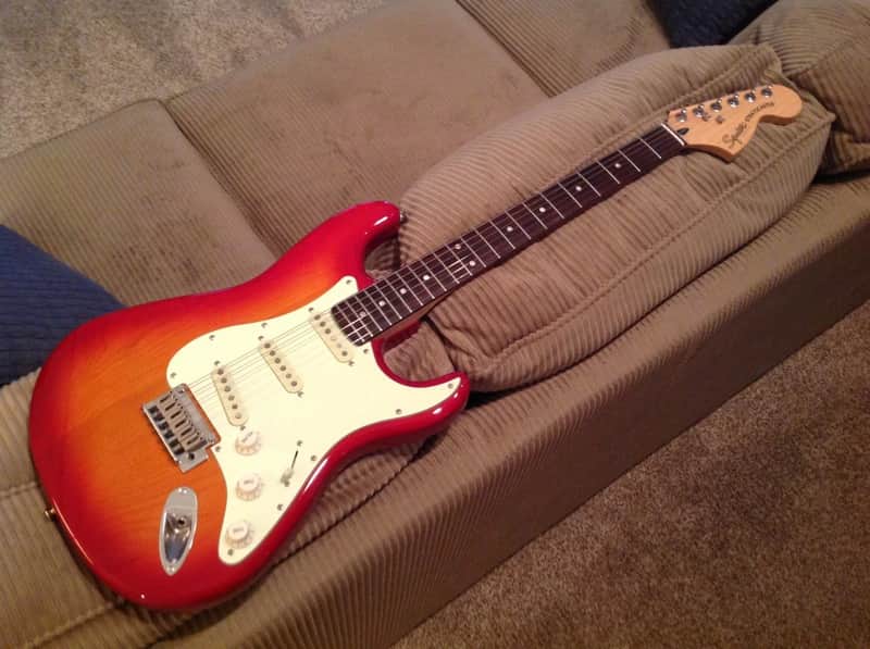 Squier Standard
