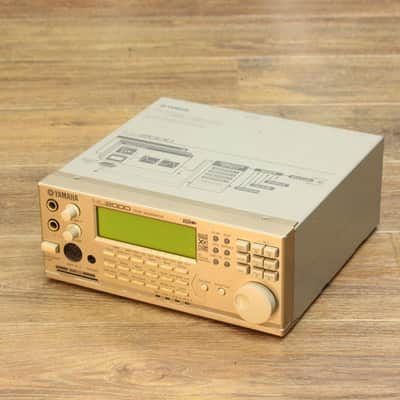 YAMAHA MU2000 with PLG150-VL [PZ01269] (09/08)
