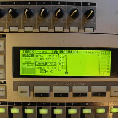 Yamaha AW16G Professional Audio Workstation 16-Track Digital Recorder 2000s - Silver image 7