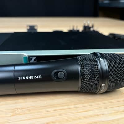 Sennheiser EW835-S Wireless Handheld Microphone System image 11