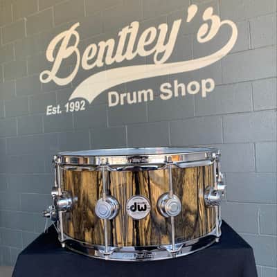 ~WOW!~ DW Collector's Series Maple VLT 6.5x14 Snare Drum in Exotic Ivory Ebony Veneer with Chrome Hardware (Rm 4) image 1